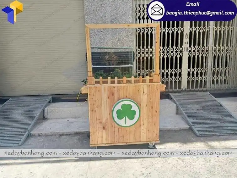 xe gỗ bán cafe trà sữa