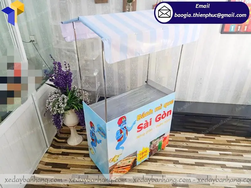 đóng xe lắp ráp bán bánh mì