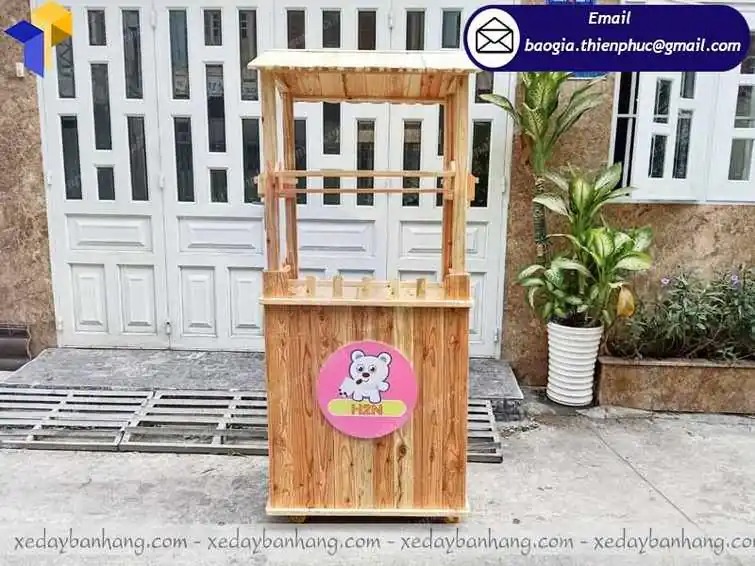 xe trà sữa mang đi bằng gỗ