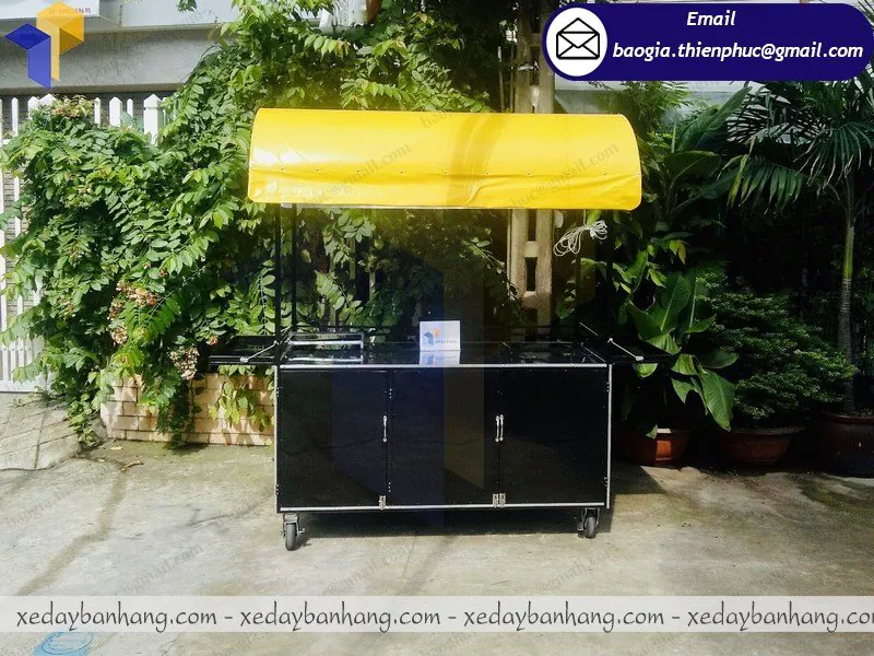 xưởng đóng xe bán xôi ủng hộ miền trung