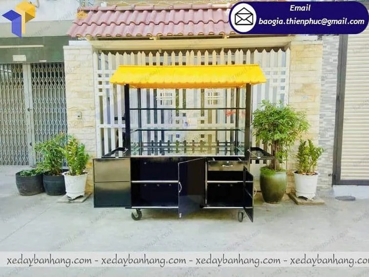 xưởng đóng xe đẩy bán nước ép hoa quả
