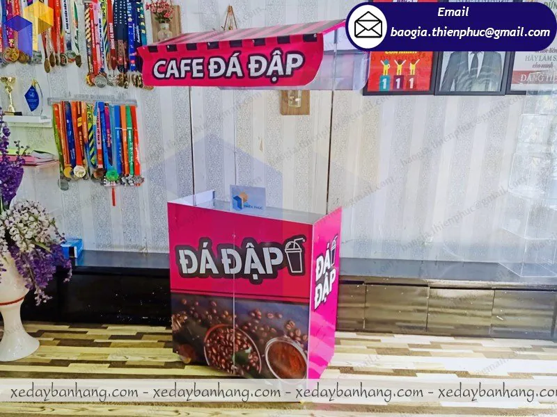 xưởng đóng xe lắp ráp bán cafe đá vỉa hè