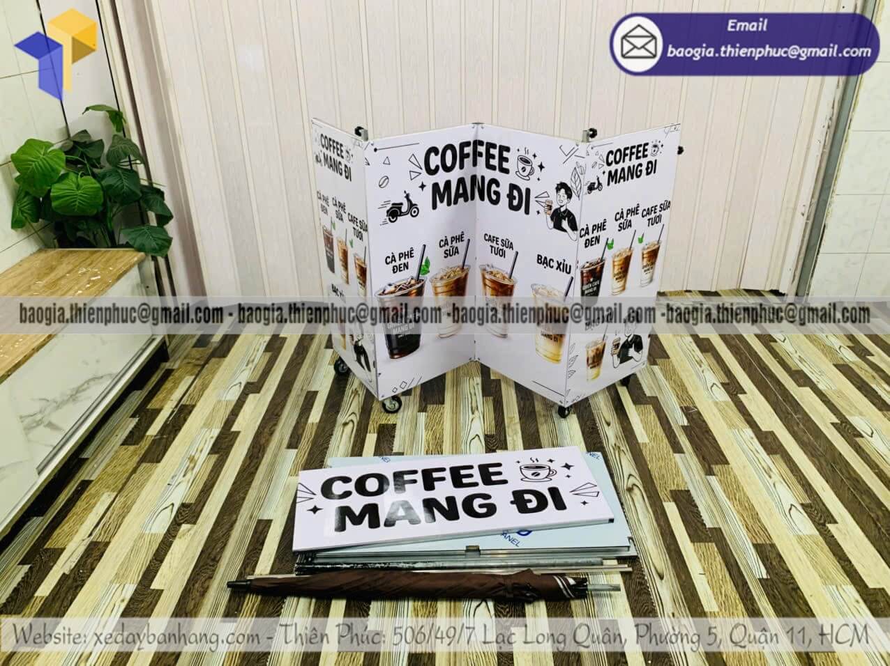 Xưởng sản xuất quầy xếp bán cafe mang đi thêm dù che làm quầy theo size yêu cầu