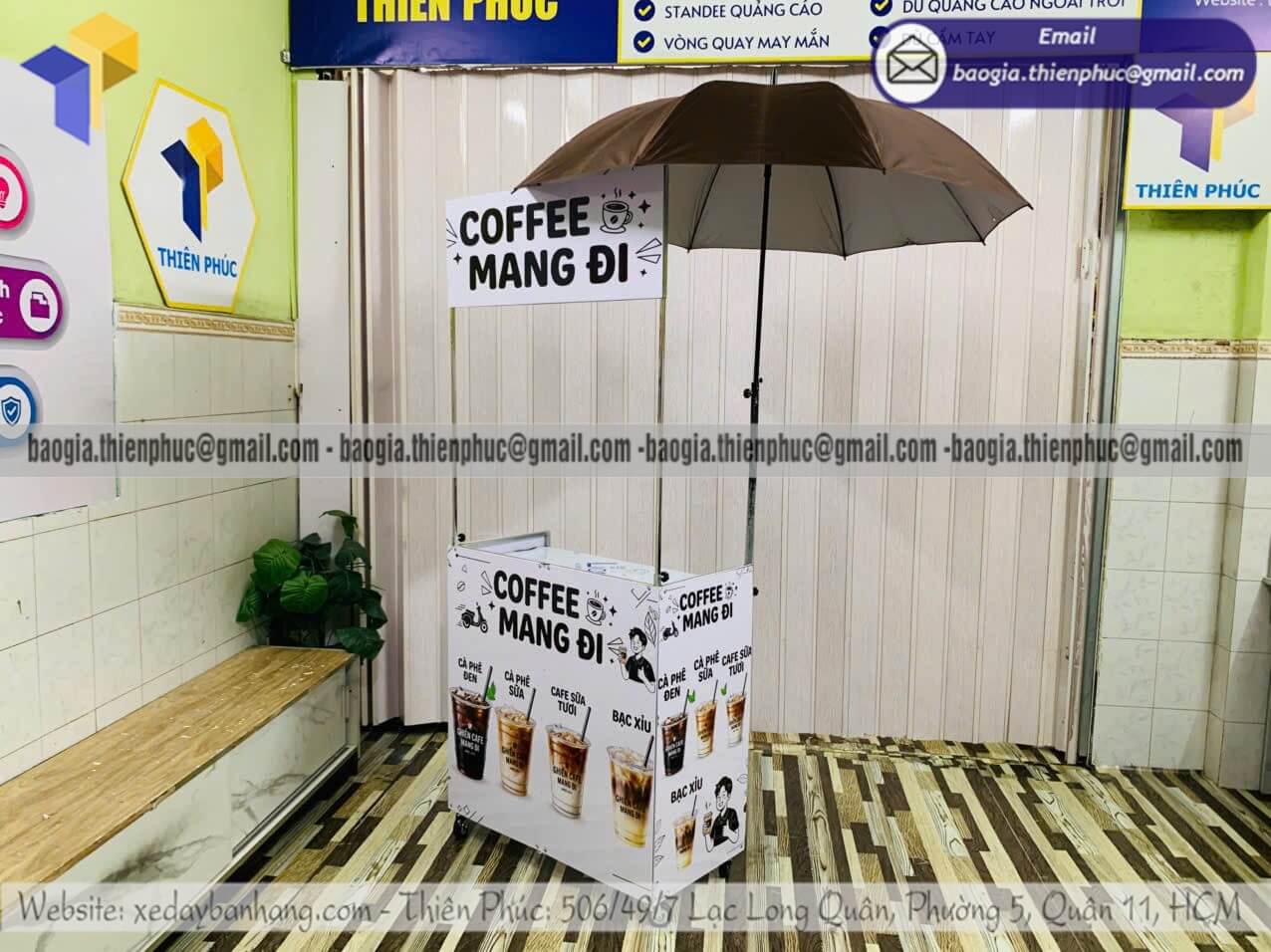 Xưởng sản xuất quầy xếp bán cafe mang đi thêm dù che bán trước nhà tại TPHCM