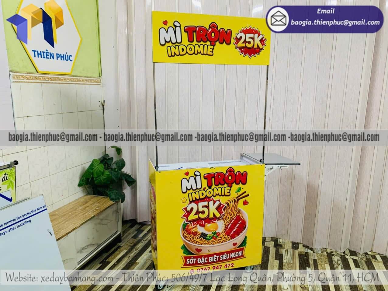Xưởng sản xuất xe xếp bán mì trộn di động giá rẻ bán mì cay mì xào đồ ăn nhanh